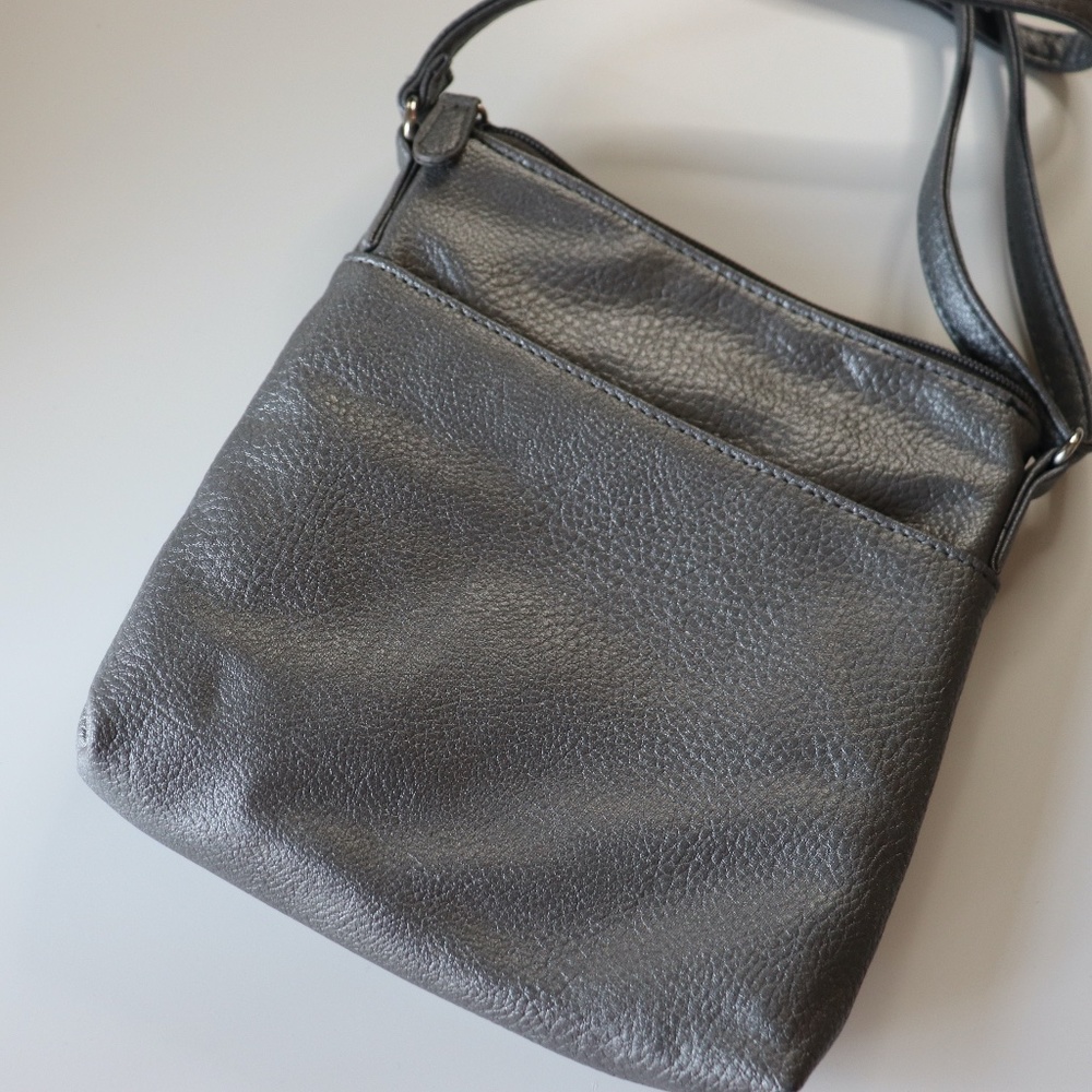 Grey Purse - Picture 5 of 5